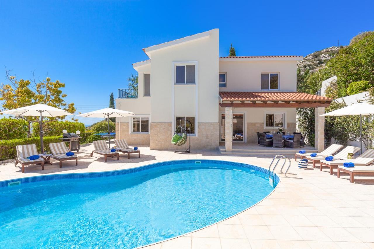 Villa Atlantica Peyia Exterior photo